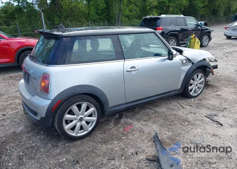 2007 Mini Cooper S from USA, damaged, VIN WMWMF73537TL88038